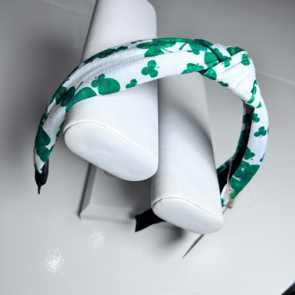 ☘️ SHAMROCK HEADBAND | Knotted Top | ST PATRICK’S Day! - Picture 4 of 10